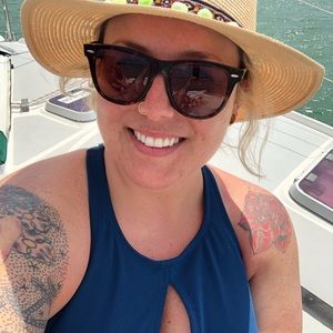 Meet your Posher, Rose